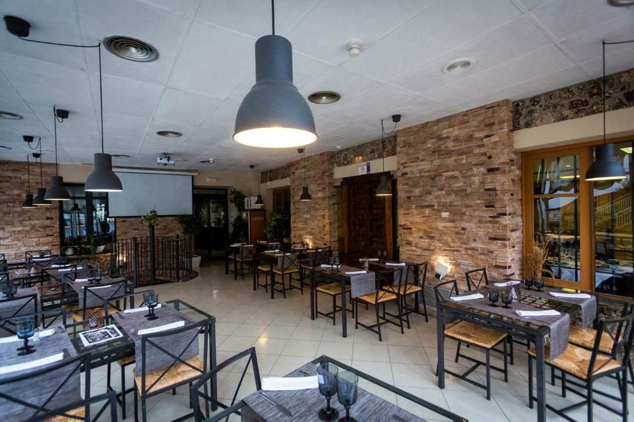 Hotel Rio Piedra نويفالوس المظهر الخارجي الصورة
